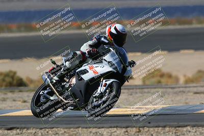 media/Apr-10-2022-SoCal Trackdays (Sun) [[f104b12566]]/Turn 14 (10am)/